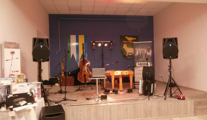 4. fotografia fotogalérie Fotky ples Mirkovce